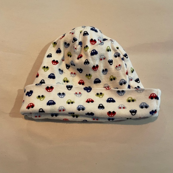 4 Infant Hats - Picture 2 of 6